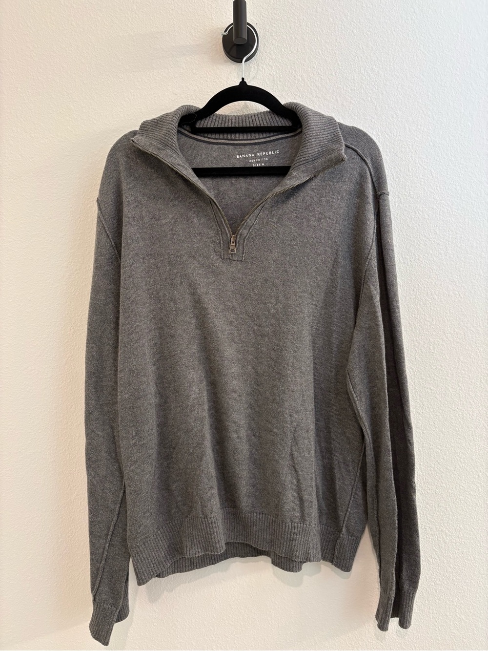 100% Cotton Banana Republic Men's Gray Quarter-Zip Sweater